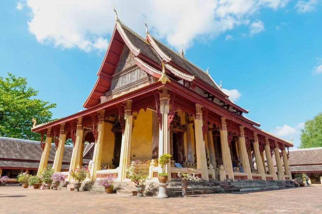 Leuxay Hotel Vientiane Exterior foto