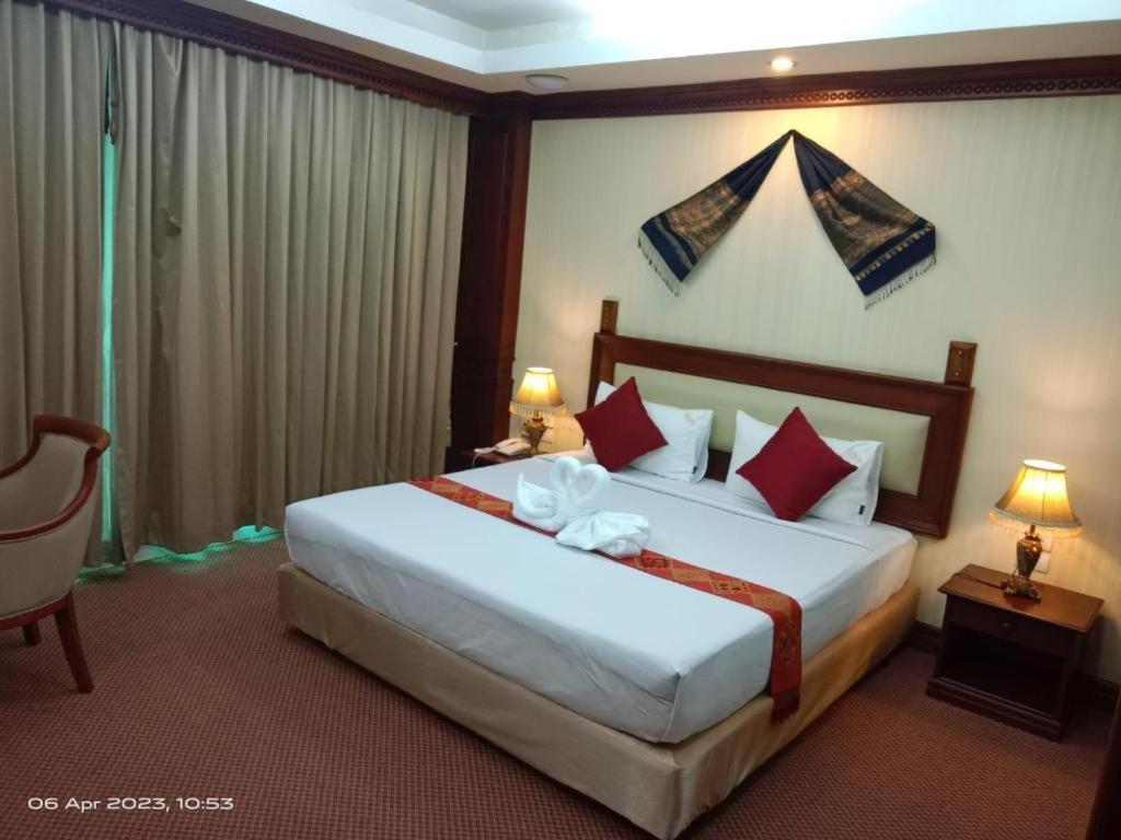 Leuxay Hotel Vientiane Exterior foto