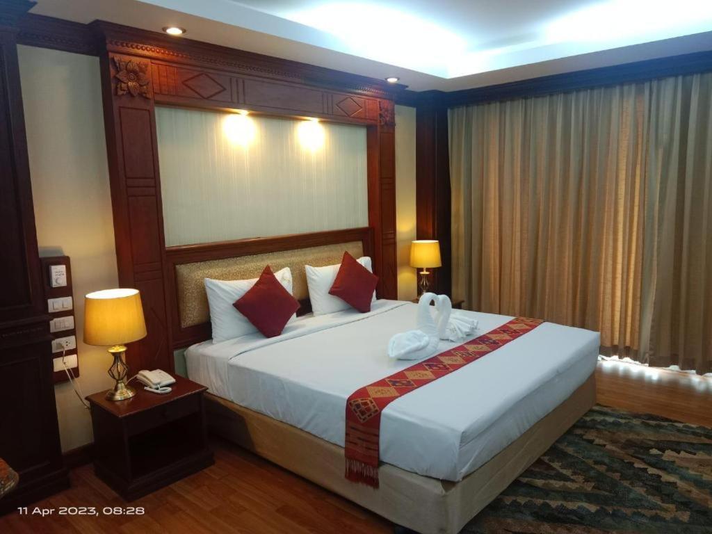 Leuxay Hotel Vientiane Exterior foto